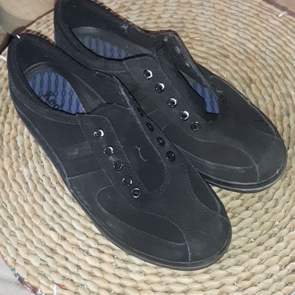 Black Keds shoes